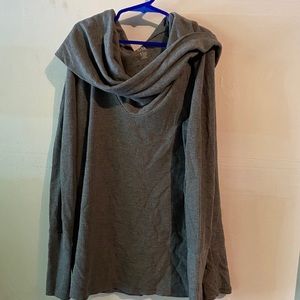 grey long sleeve sweater